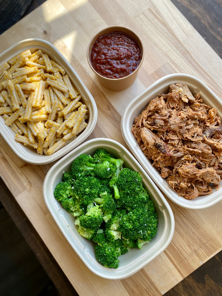 Build your own meal with bulk proteins and market veggies and grains, choose your favorite proteins, veggies, sides, and sauces all prepared fresh for our meal delivery