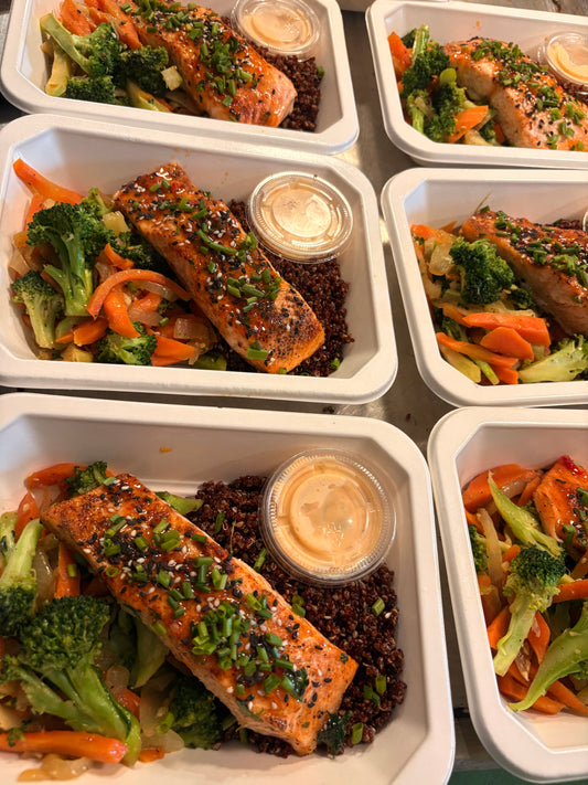Better-for-You Bang Bang Salmon
