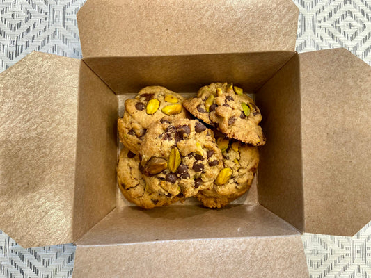 Pistachio Chocolate Chip Cookies